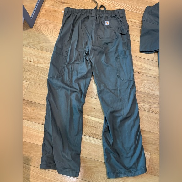 Carhartt Khaki Green Cargo Scrub Set - Picture 8 of 8